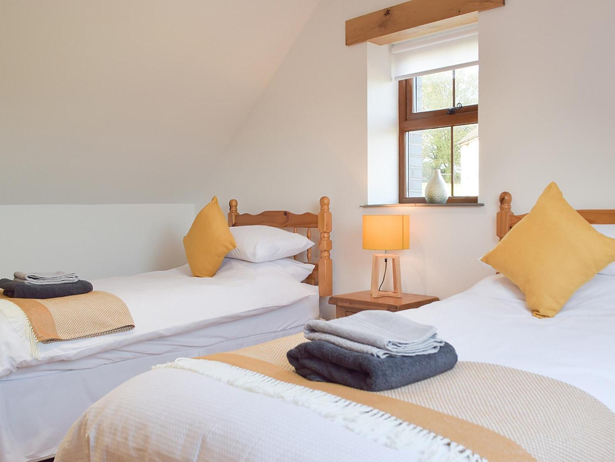 Y Beudy Bach Villa Pont-y-Berem Ngoại thất bức ảnh