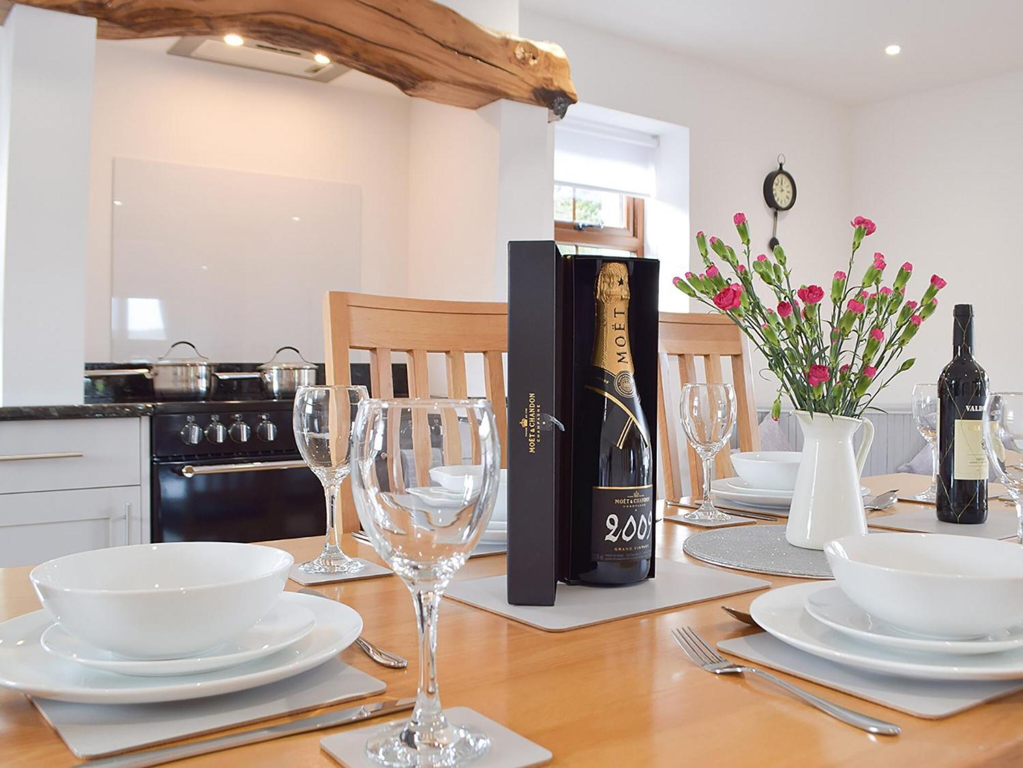 Y Beudy Bach Villa Pont-y-Berem Ngoại thất bức ảnh